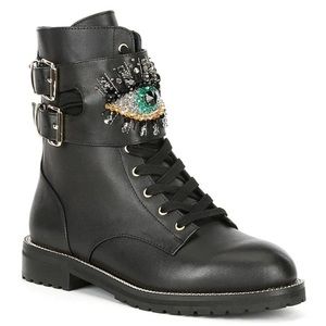 Kurt Geiger London
Sutton Embellished Eye Buckle Detail Leather Booties